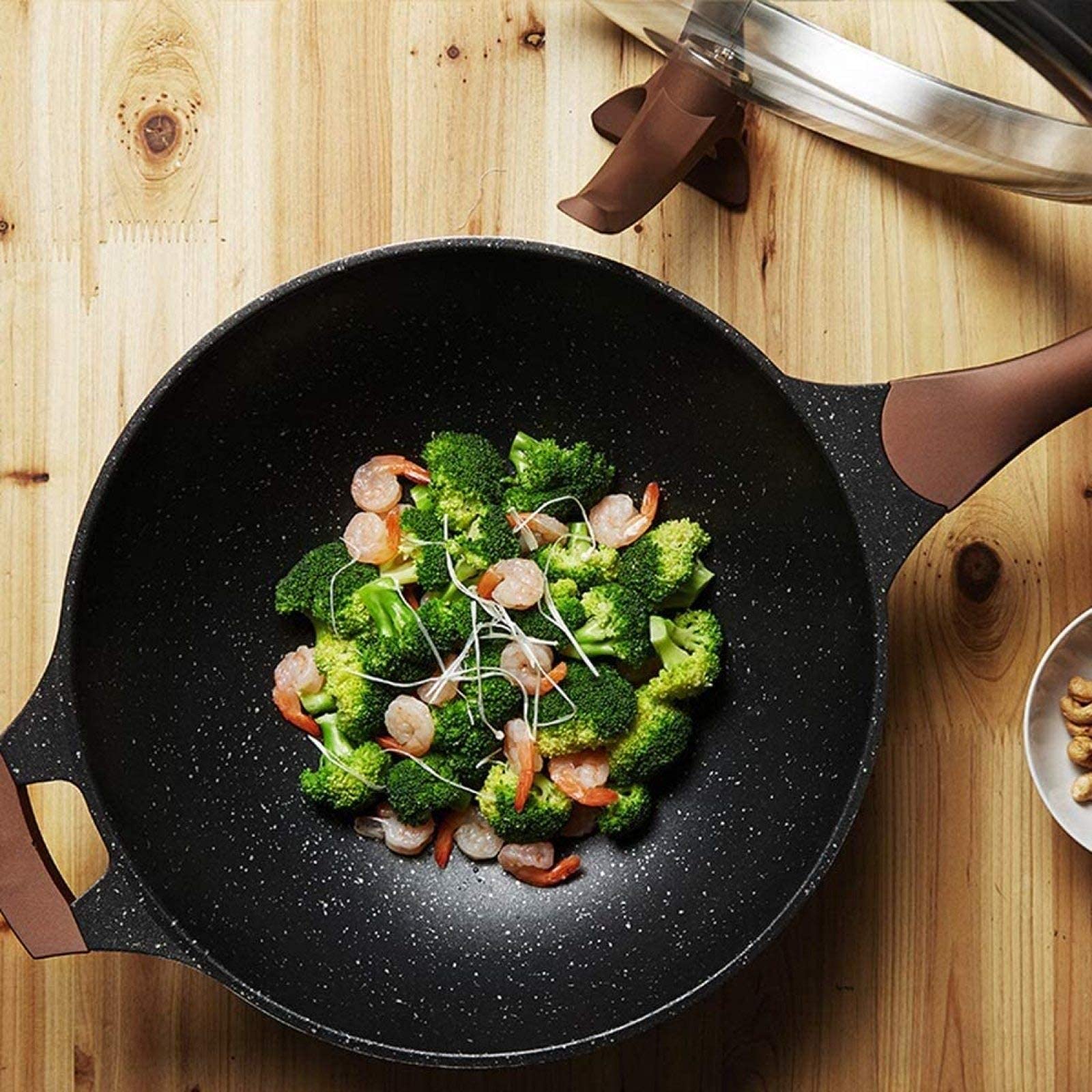 Amazon｜中華なべフラットボトム中華なべノンスティックフライパン